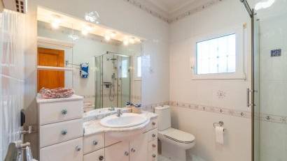 Reventa - Villa -
Orihuela Costa - La Zenia