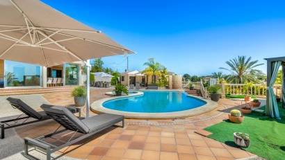 Resale - Finca -
Crevillente