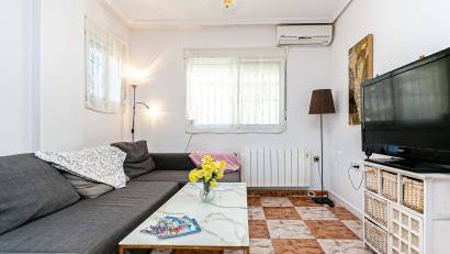 Återförsäljning - Quad House -
Playa Flamenca