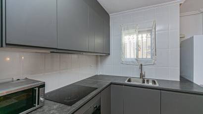 Återförsäljning - Quad House -
Playa Flamenca