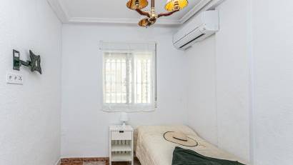 Återförsäljning - Quad House -
Playa Flamenca