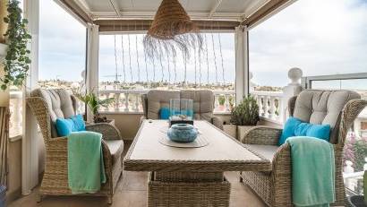 Reventa - Villa -
San Fulgencio - urb.la marina