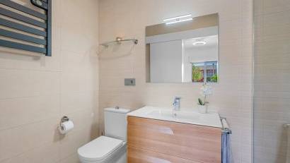 Resale - Townhouse -
Formentera del Segura