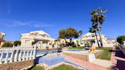 Reventa - Adosado -
Rojales - Ciudad Quesada