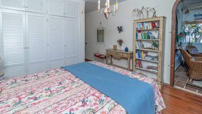 Återförsäljning - Semi detached -
Villamartin - Fortuna