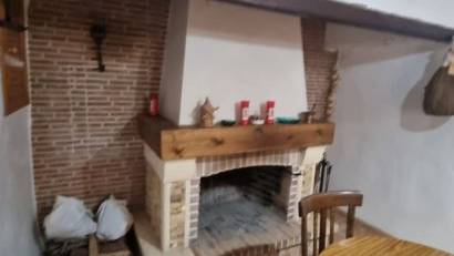 Reventa - Finca -
Hondón de las Nieves