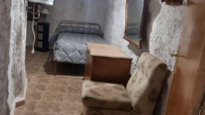 Reventa - Finca -
Hondón de las Nieves