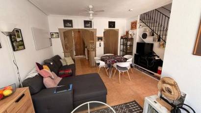 Återförsäljning - Radhus -
El Raso