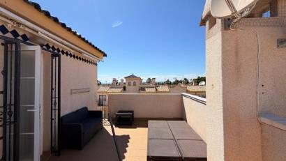 Återförsäljning - Radhus -
El Raso