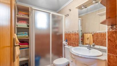 Återförsäljning - Apartment -
Torrevieja - Estacion de autobuses