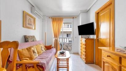 Återförsäljning - Apartment -
Torrevieja - Estacion de autobuses