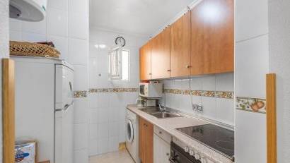 Återförsäljning - Apartment -
Torrevieja - Estacion de autobuses