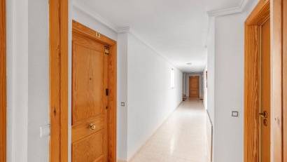 Återförsäljning - Apartment -
Torrevieja - Estacion de autobuses