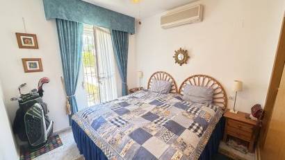 Återförsäljning - Apartment -
Villamartin - Villamartín