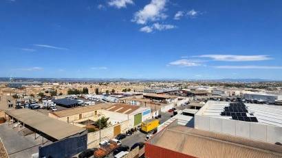 Reventa - Apartment -
Torrevieja - Center