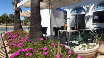 Återförsäljning - Commercial Unit -
Torrevieja - Puerto