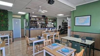 Återförsäljning - Commercial Unit -
Torrevieja - Puerto