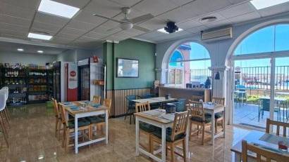 Återförsäljning - Commercial Unit -
Torrevieja - Puerto