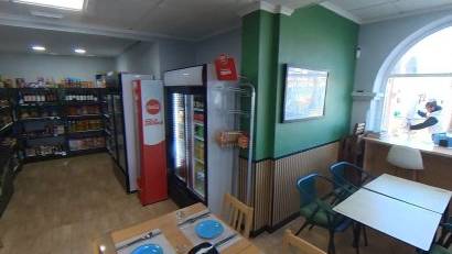 Återförsäljning - Commercial Unit -
Torrevieja - Puerto