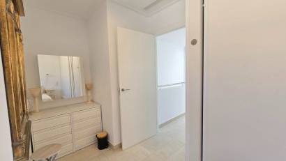 Reventa - Townhouse * -
Ciudad Quesada * - Doña Pepa *