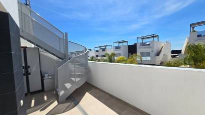 Reventa - Townhouse * -
Ciudad Quesada * - Doña Pepa *