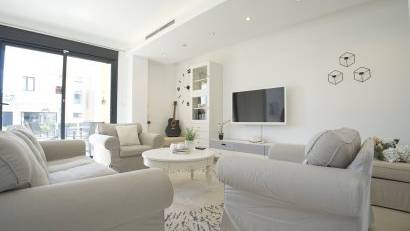 Reventa - Adosado -
Orihuela Costa - La Zenia