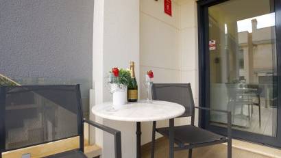 Reventa - Adosado -
Orihuela Costa - La Zenia