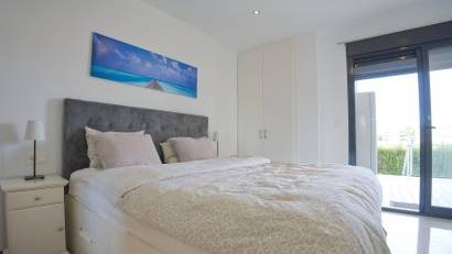 Reventa - Adosado -
Orihuela Costa - La Zenia