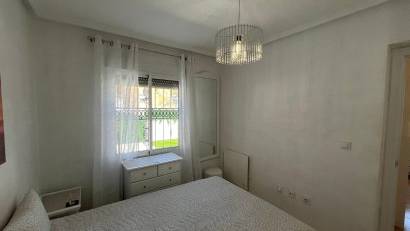 Reventa - Bungalow -
Punta Prima - Serena