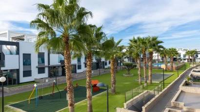 Reventa - Bungalow -
Torrevieja - Los Balcones