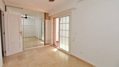 Reventa - Adosado -
Villamartin - Villamartín