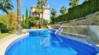 Reventa - Adosado -
Villamartin - Villamartín