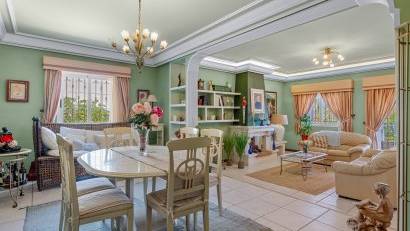 Reventa - Villa -
Torrevieja - La Mata