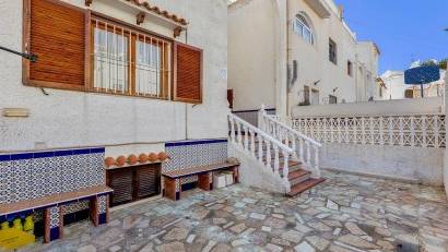 Återförsäljning - Radhus -
Torrevieja - Calas blanca