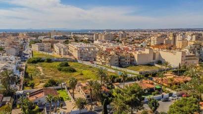 Återförsäljning - Radhus -
Torrevieja - Calas blanca