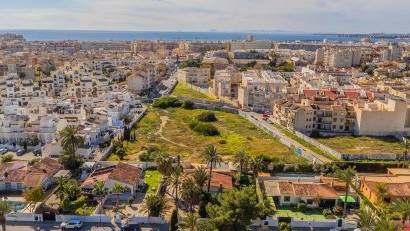 Återförsäljning - Radhus -
Torrevieja - Calas blanca