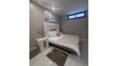 Reventa - Villa -
Villamartin - PAU 8