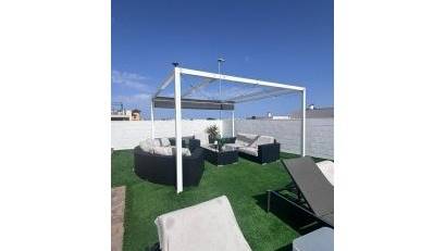 Reventa - Villa -
Villamartin - PAU 8