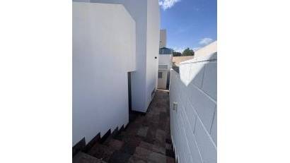 Reventa - Villa -
Villamartin - PAU 8