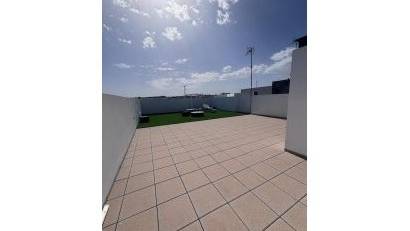 Reventa - Villa -
Villamartin - PAU 8