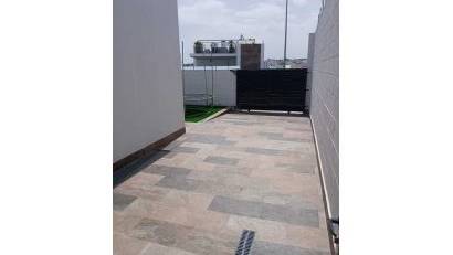 Reventa - Villa -
Villamartin - PAU 8