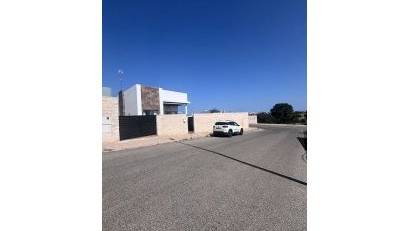 Reventa - Villa -
Villamartin - PAU 8