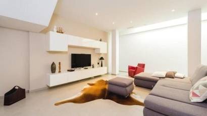 Resale - Villa -
Torrevieja