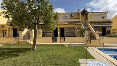 Resale - Apartment -
Villamartin - Villamartín