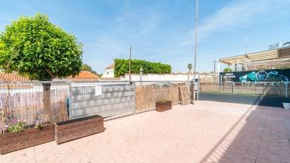 Långtidsuthyrning - Commercial Unit -
San Fulgencio - URB. LA MARINA