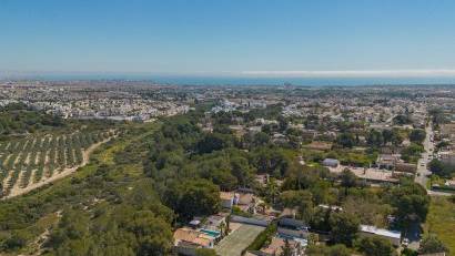 Återförsäljning - Villa -
Orihuela - Orihuela Costa