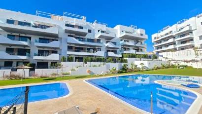 Återförsäljning - Apartment -
Villamartin - Villamartín