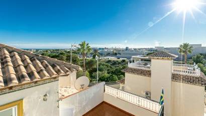 Reventa - Quad House -
Playa Flamenca
