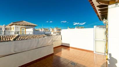 Reventa - Quad House -
Playa Flamenca