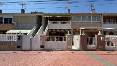 Resale - Bungalow -
Torrevieja - Playa de los Naufragos